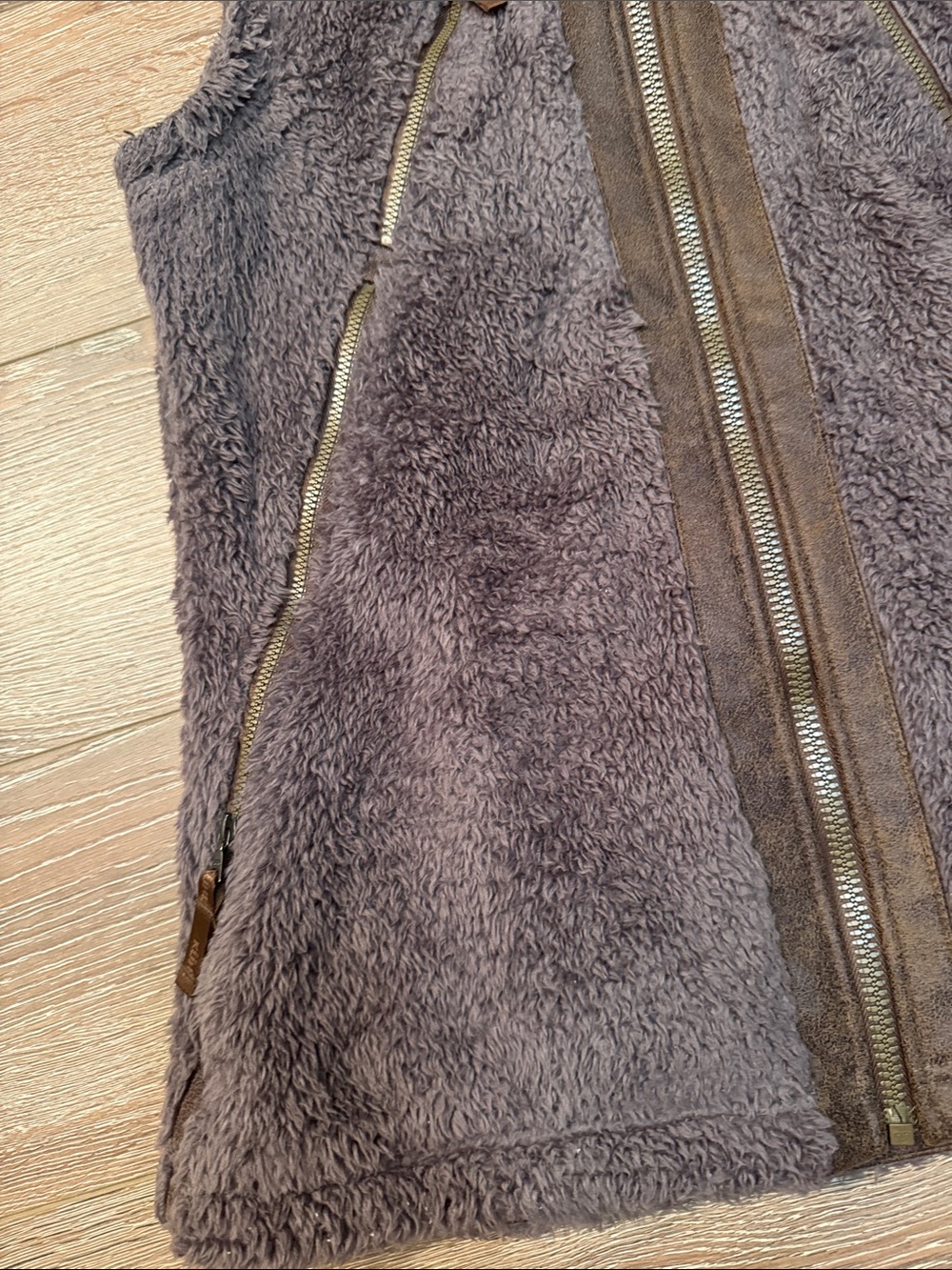 Kuhl Plush Fleece Vest — Brown Small - Picture 9 of 12